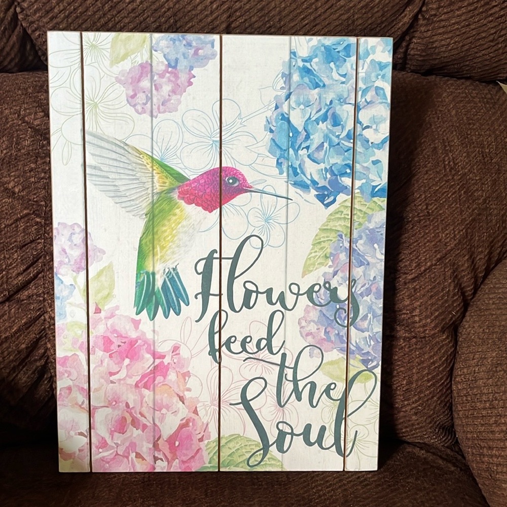 Colorful Hummingbird Wall Art Decor
